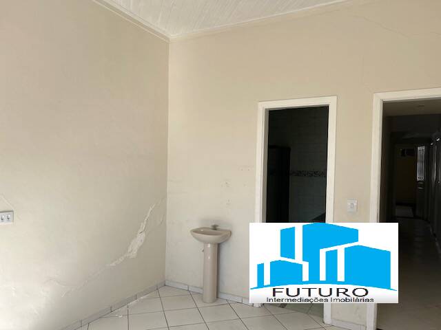 Casa para Venda em Carapicuíba - 5